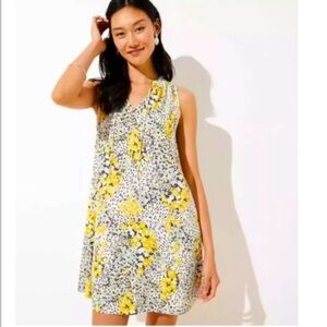 LOFT Size MP Blue/Yellow Floral Sleeveless Knee Length Shift Dress 100% Rayon